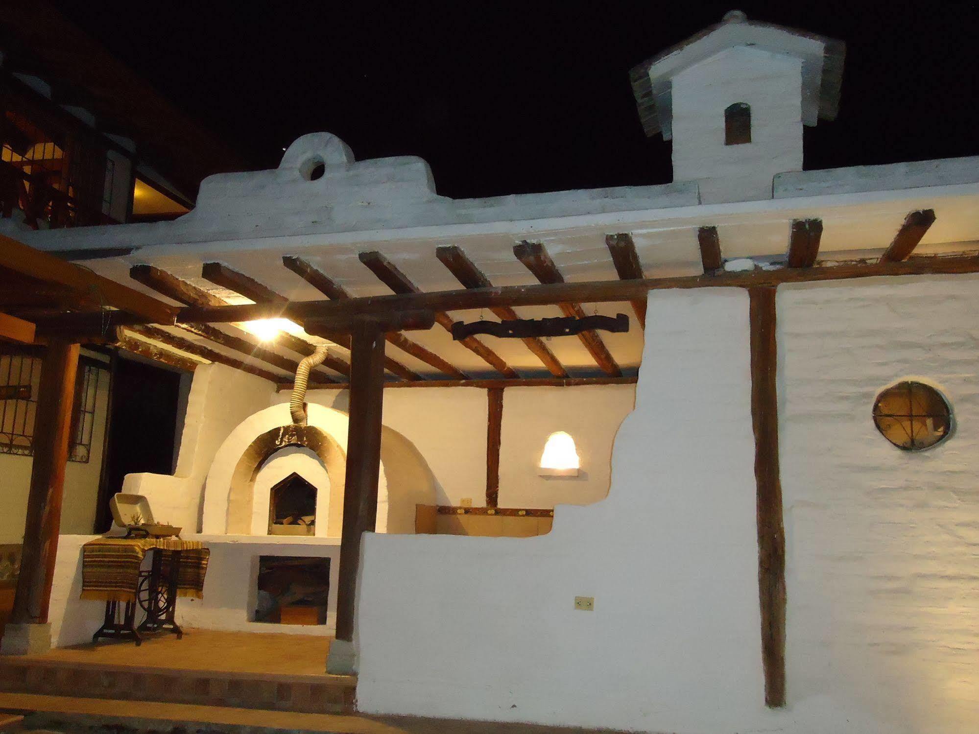 Posada Mirolindo Quito Extérieur photo