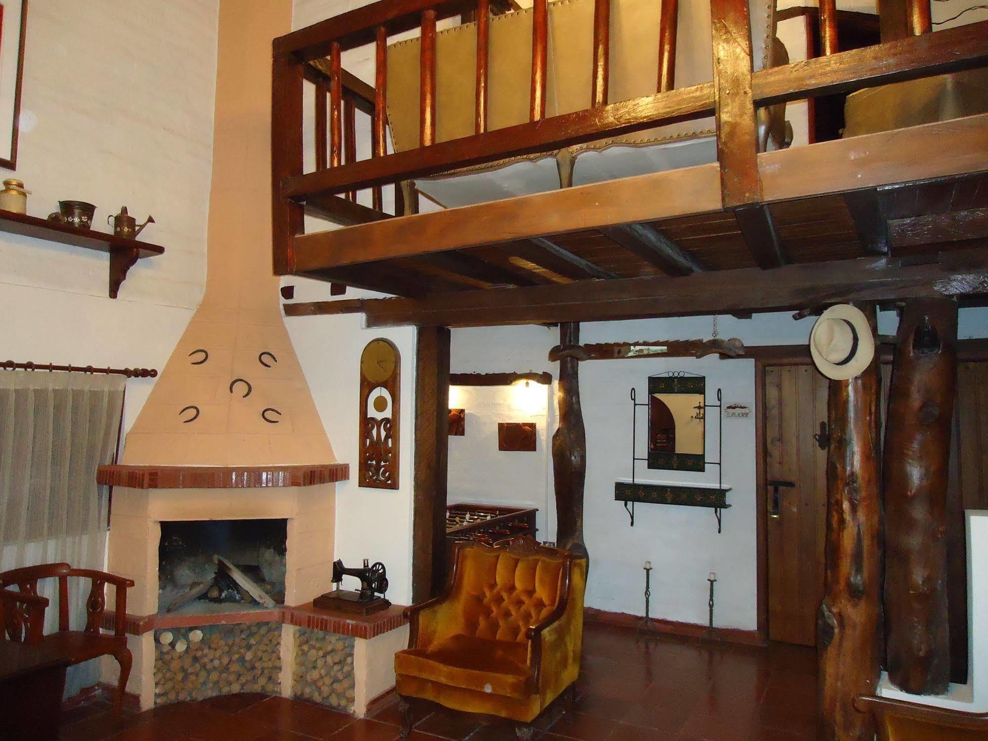 Posada Mirolindo Quito Extérieur photo