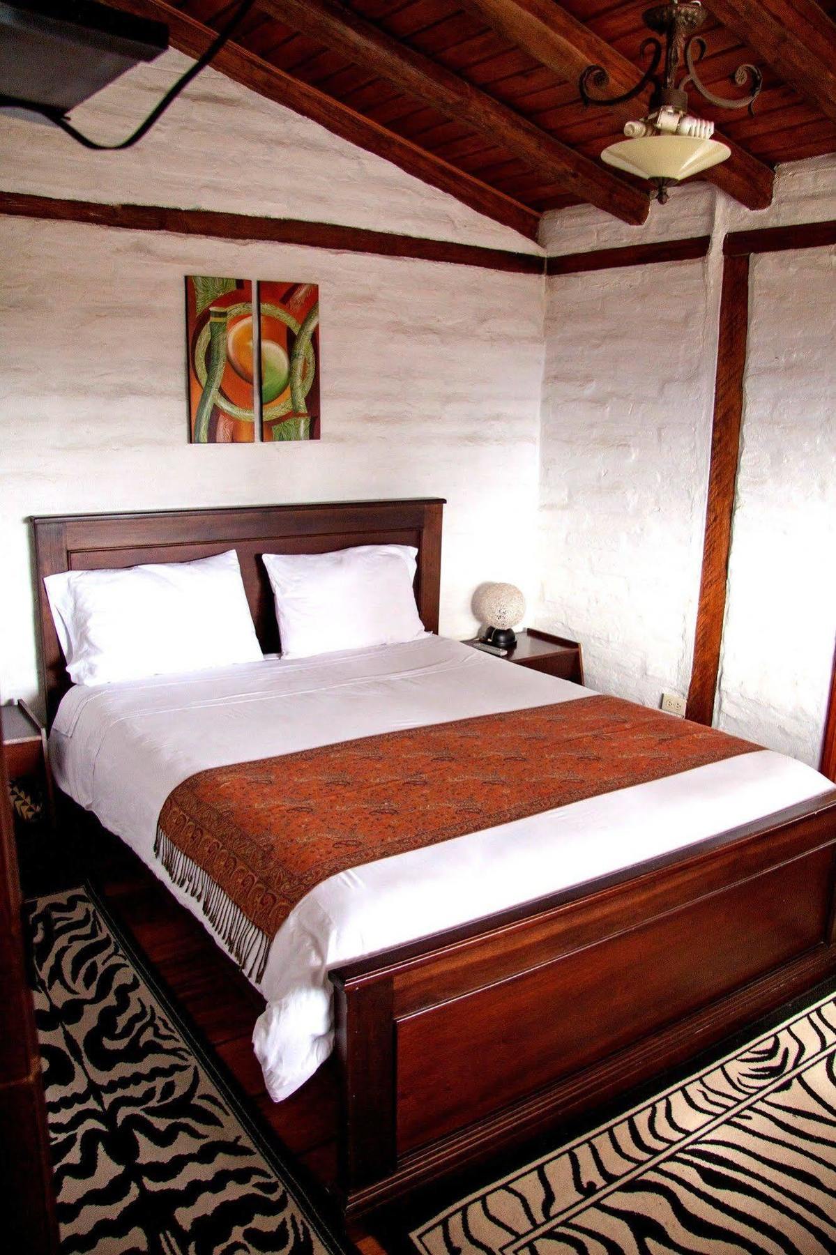 Posada Mirolindo Quito Extérieur photo