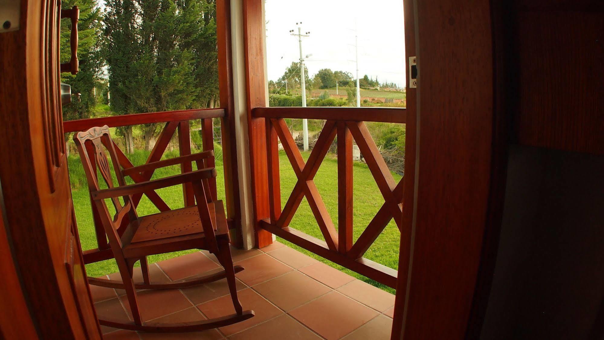 Posada Mirolindo Quito Extérieur photo